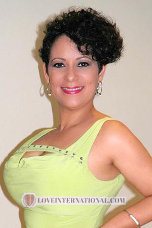 172824 - Leidy Age: 45 - Costa Rica