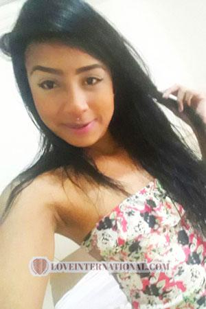 177628 - Rebeca Age: 30 - Colombia