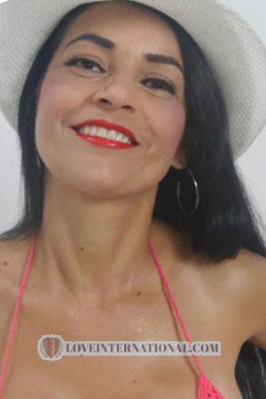 179301 - Leidy Age: 50 - Colombia