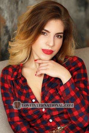 192510 - Julia Age: 25 - Ukraine