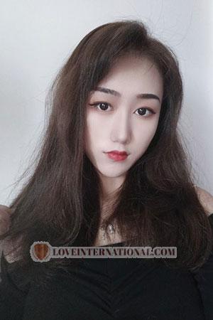 205411 - Keyi Age: 21 - China