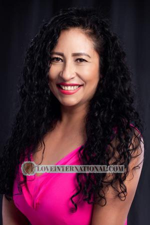 211263 - Luz Age: 49 - Colombia