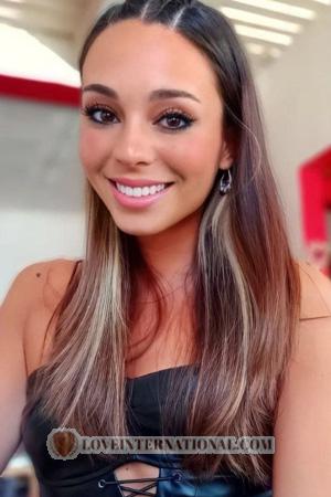 222780 - Oriana Age: 23 - Argentina